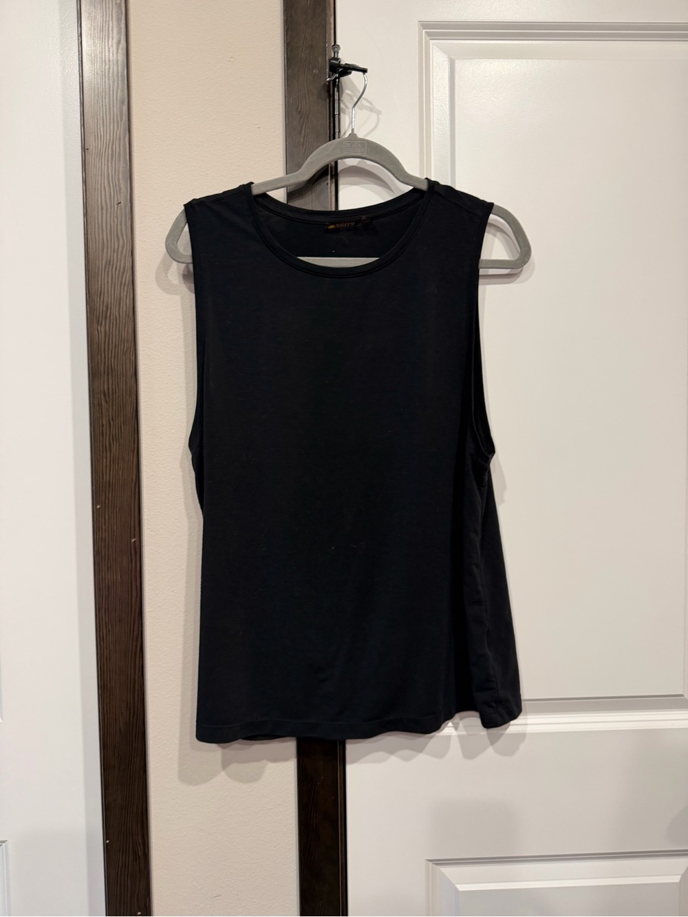 Zella Black Sleeveless Crewneck Tank Top